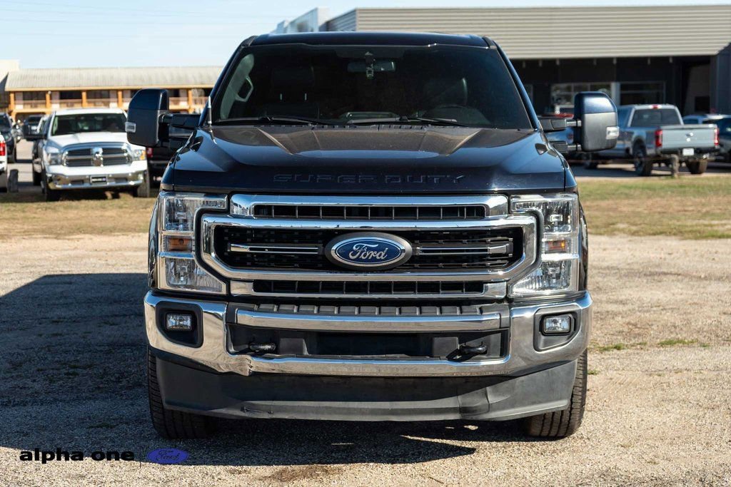 Used 2022 Ford F250 Lariat w/ Lariat Value Package image 2