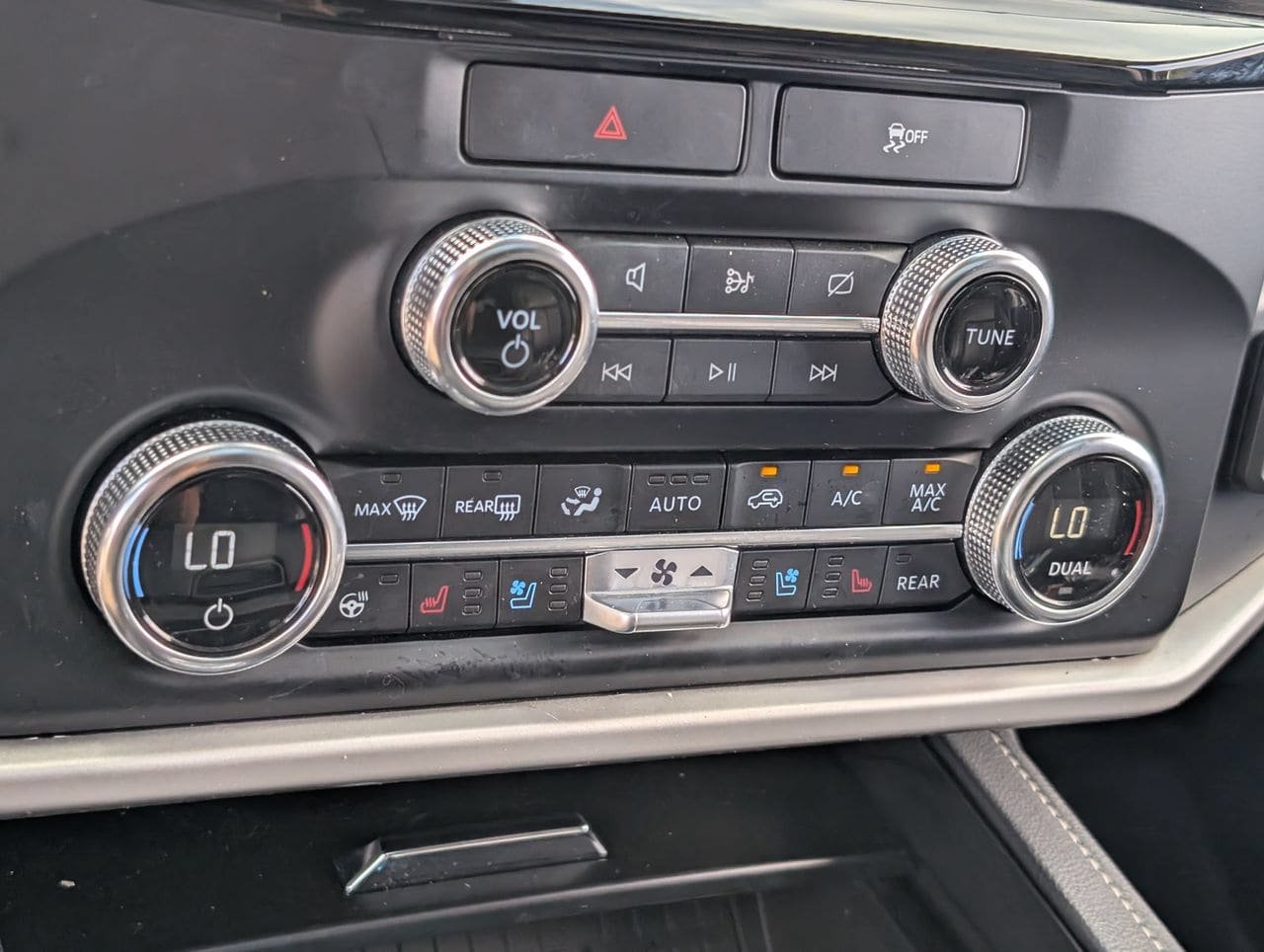 Used 2022 Ford Expedition XLT RWD image 15