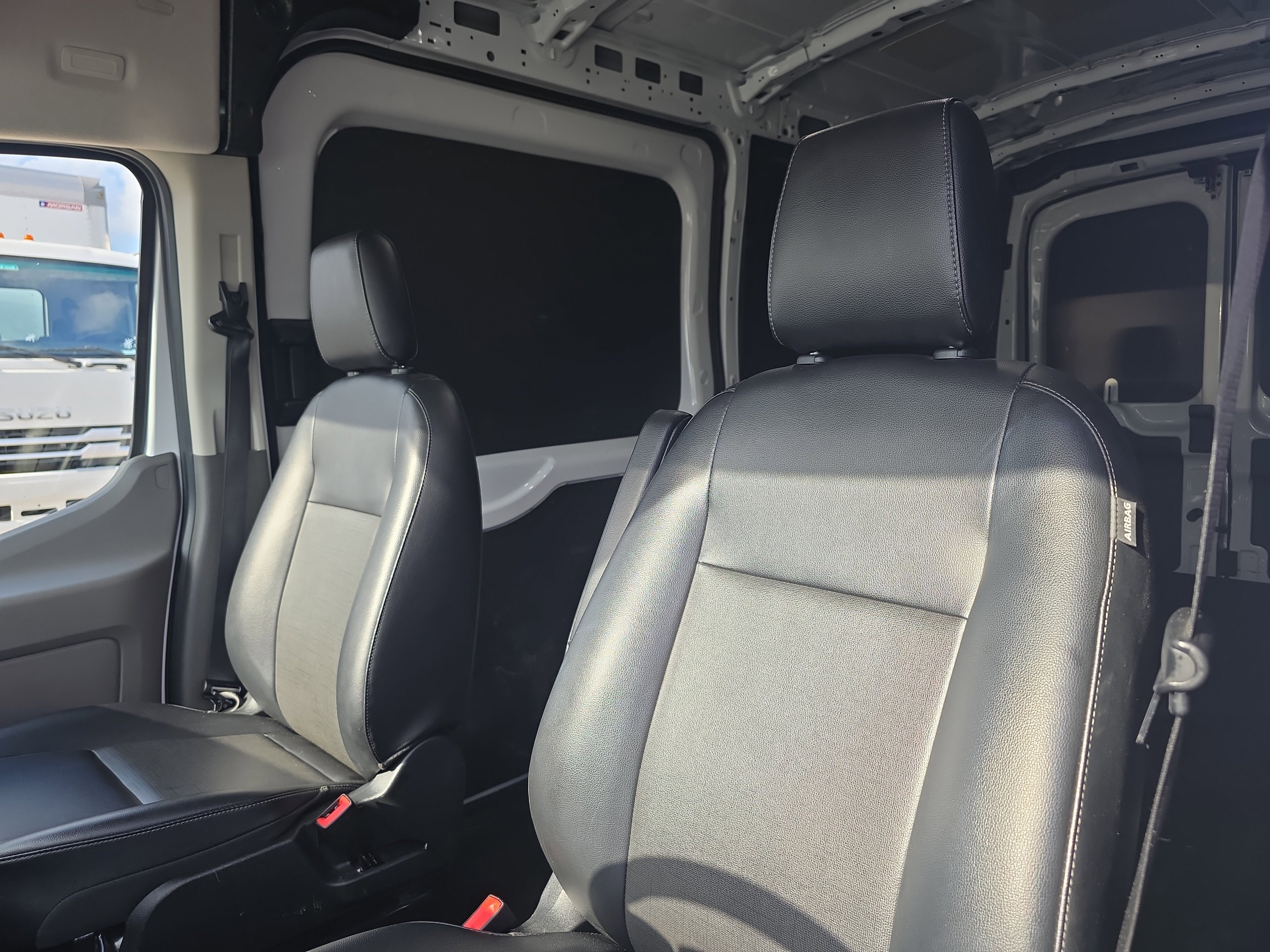 Used 2024 Ford Transit 250 148 Medium Roof w/ Load Area Protection Package RWD image 23