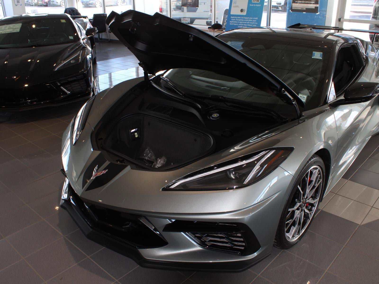Used 2024 Chevrolet Corvette 3LT w/ Z51 Performance Package image 11