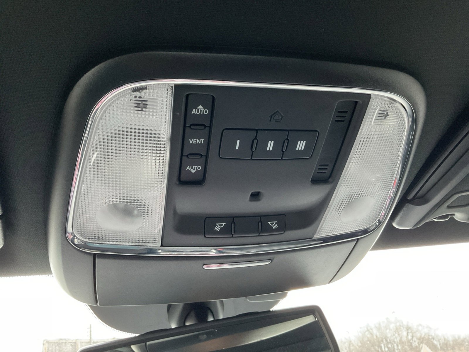 Used 2013 Dodge Charger SXT Plus image 26