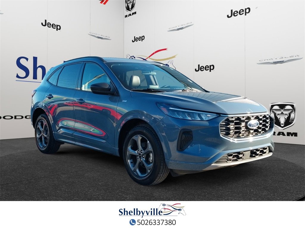 Used 2023 Ford Escape ST-Line image 5