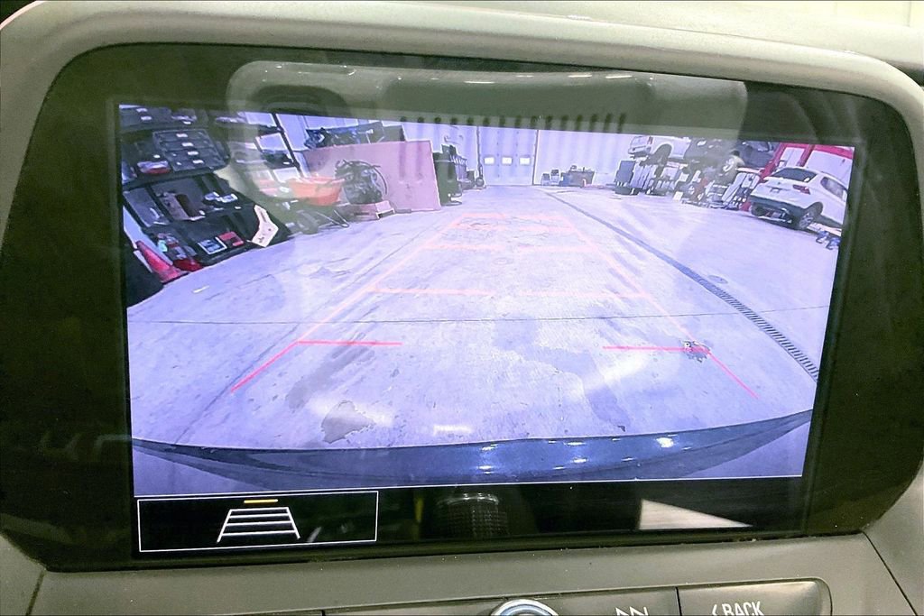 Used 2020 Chevrolet Camaro SS image 20