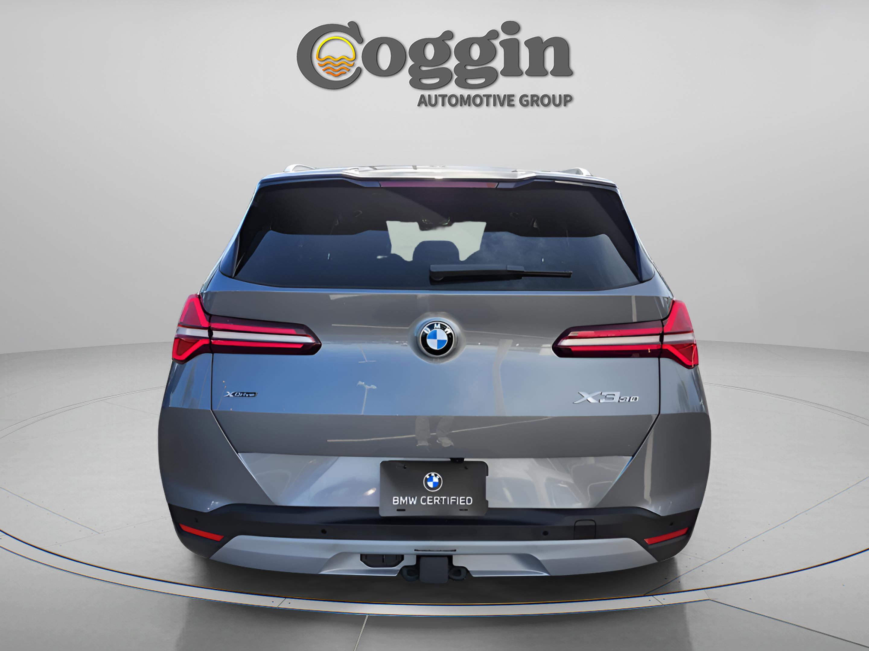 Certified 2025 BMW X3 xDrive30i w/ Premium Package image 4