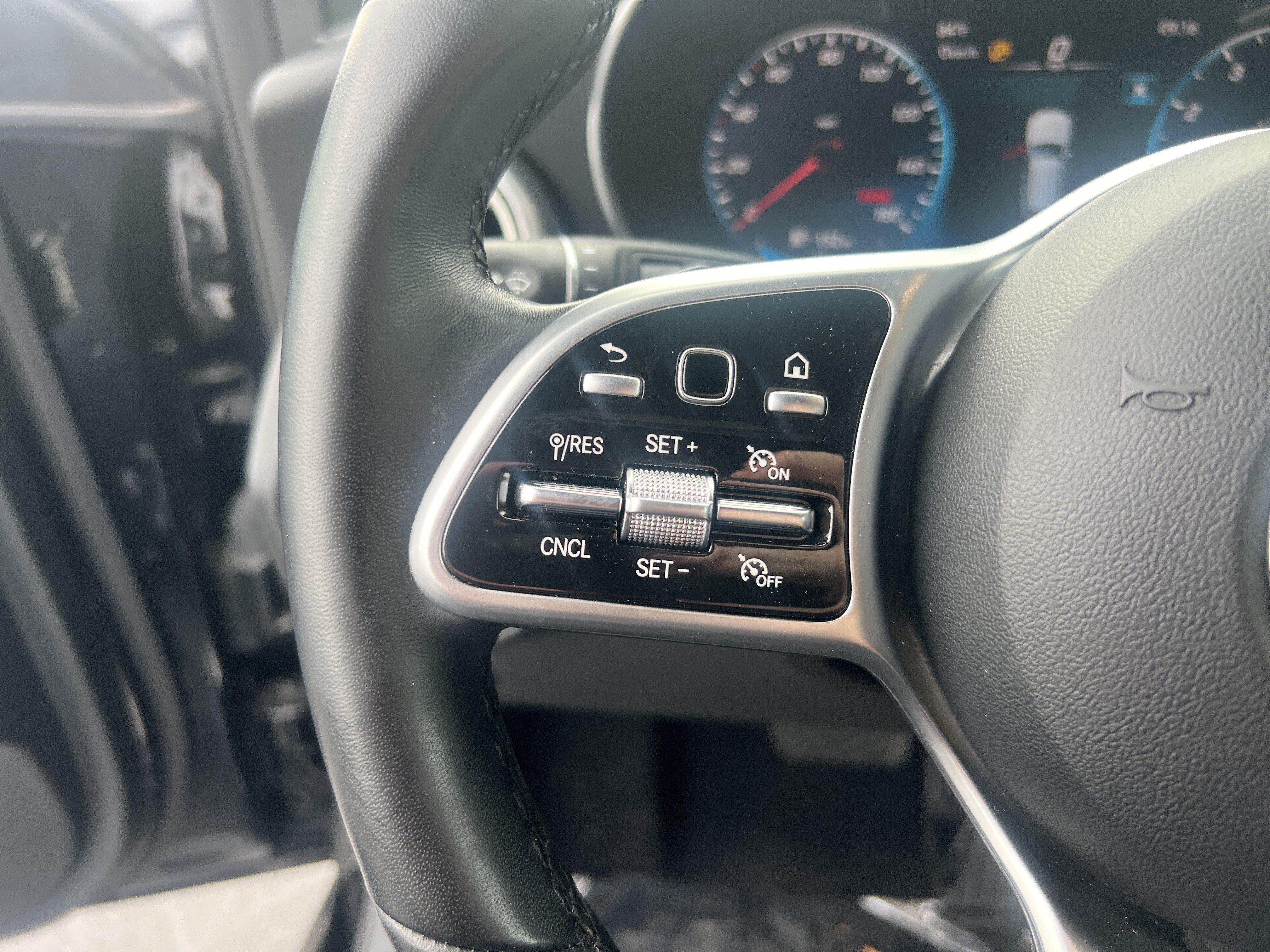 Certified 2022 Mercedes-Benz GLC 300 4MATIC image 19