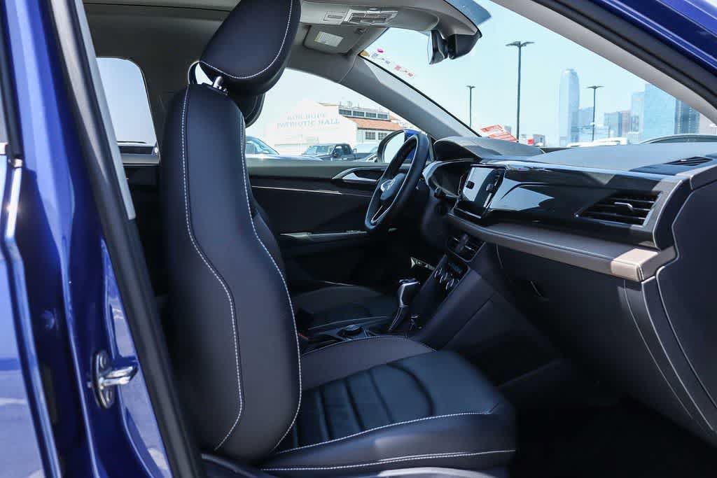 Used 2022 Volkswagen Taos SEL AWD/4WD image 16