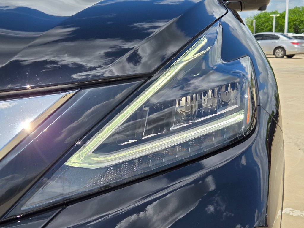 Used 2023 Nissan Murano SL w/ SL Moonroof Package AWD/4WD image 32