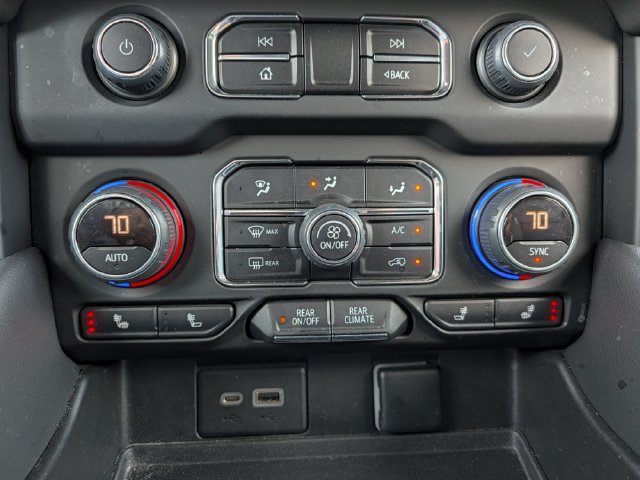 Used 2022 Chevrolet Tahoe RST w/ Luxury Package AWD/4WD image 27