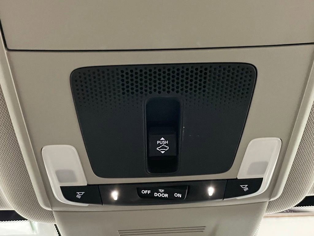 Used 2023 Honda CR-V EX-L image 25