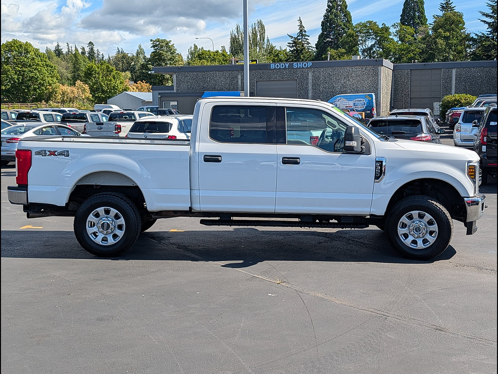 Used 2019 Ford F350 XLT w/ XLT Value Package AWD/4WD image 4