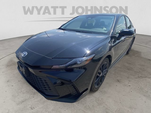 Used 2025 Toyota Camry SE