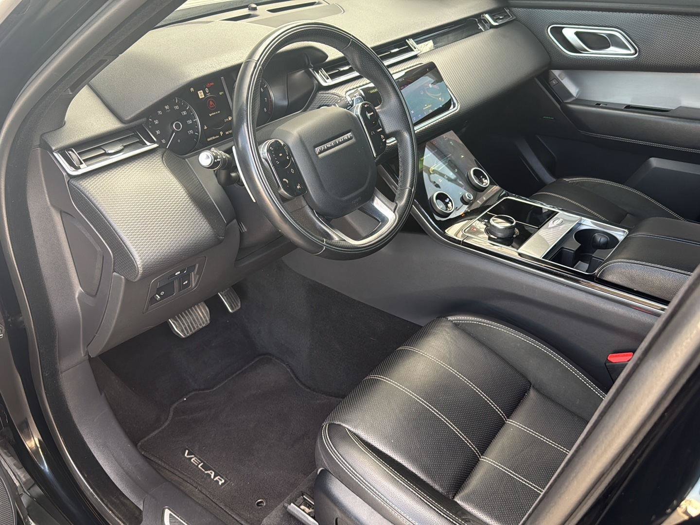 Used 2020 Land Rover Range Rover Velar R-Dynamic S AWD/4WD image 20