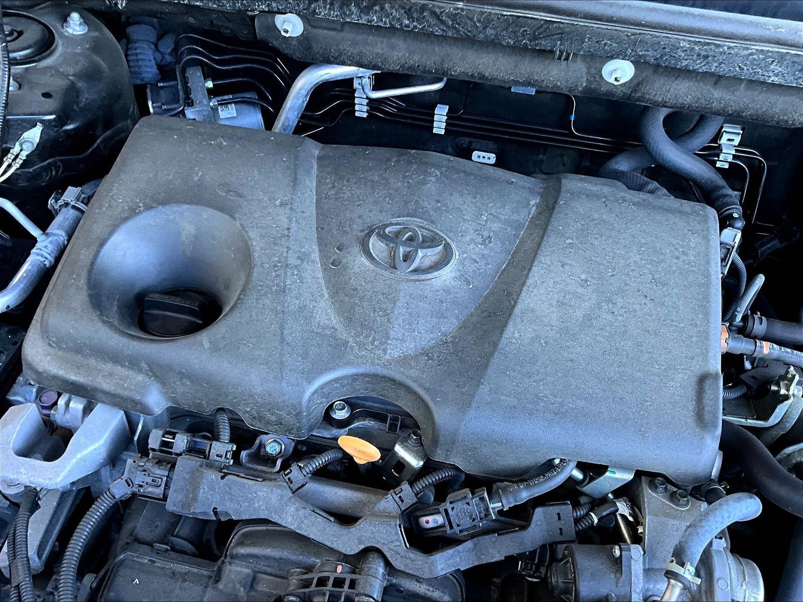 Used 2023 Toyota RAV4 XLE w/ Convenience Package AWD/4WD image 30