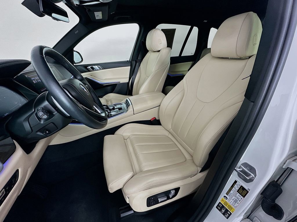 Used 2022 BMW X5 xDrive40i AWD/4WD image 29