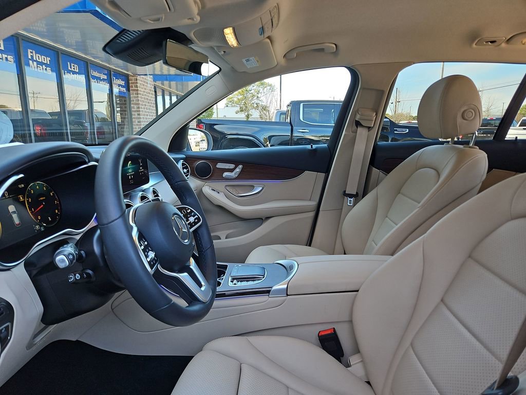 Used 2022 Mercedes-Benz GLC 300 4MATIC image 21