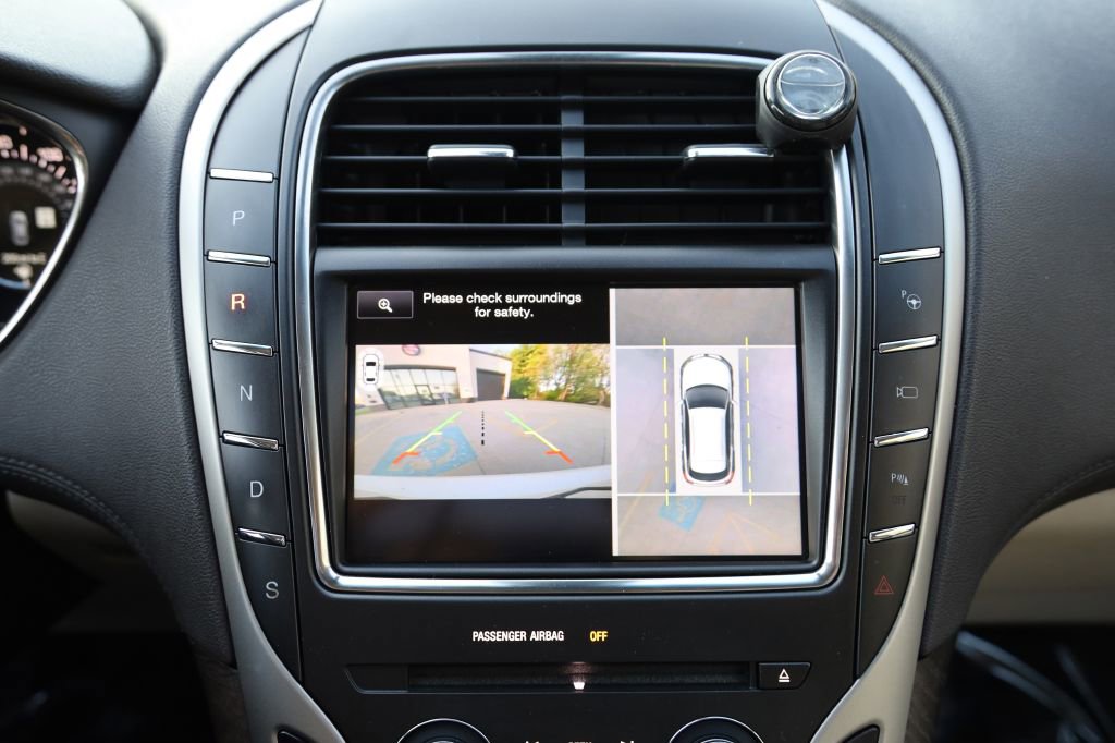 Used 2016 Lincoln MKX Reserve w/ Luxury Package image 40