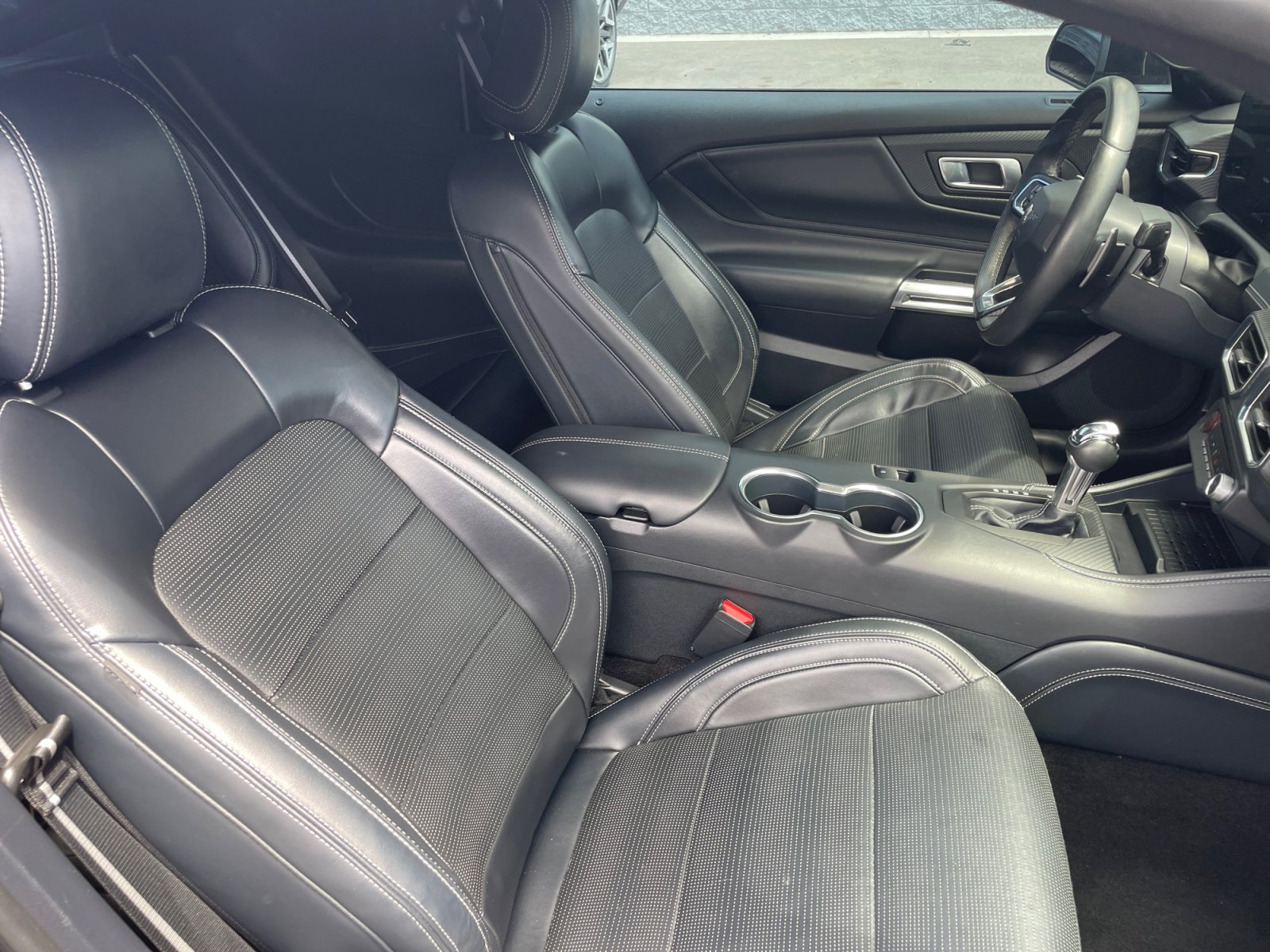 Used 2024 Ford Mustang GT Premium RWD image 28