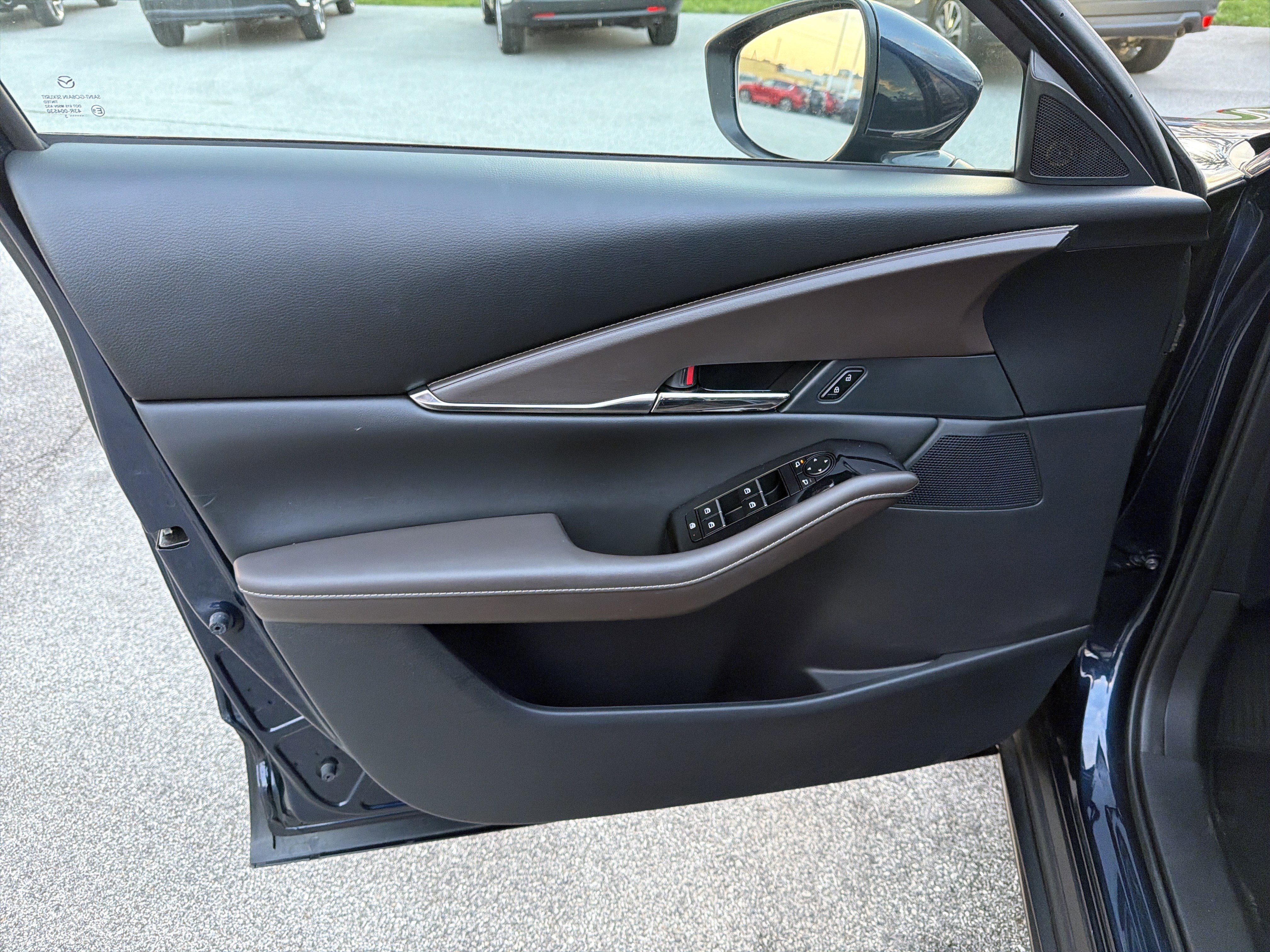 Certified 2023 MAZDA CX-30 AWD 2.5 S w/ Premium Package image 10