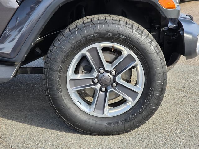 Used 2019 Jeep Wrangler Unlimited Sahara AWD/4WD image 8
