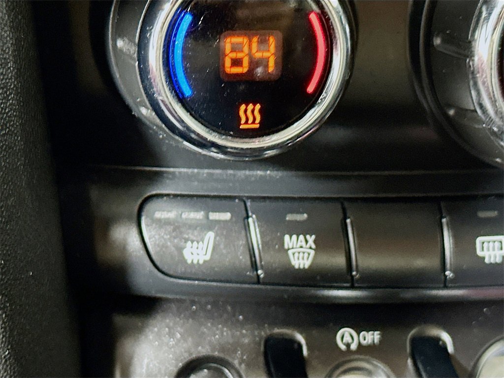 Used 2015 MINI Cooper S image 18