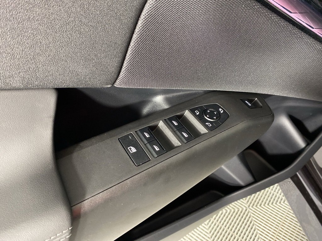 Used 2025 BMW X3 xDrive30i w/ M Sport Package image 7