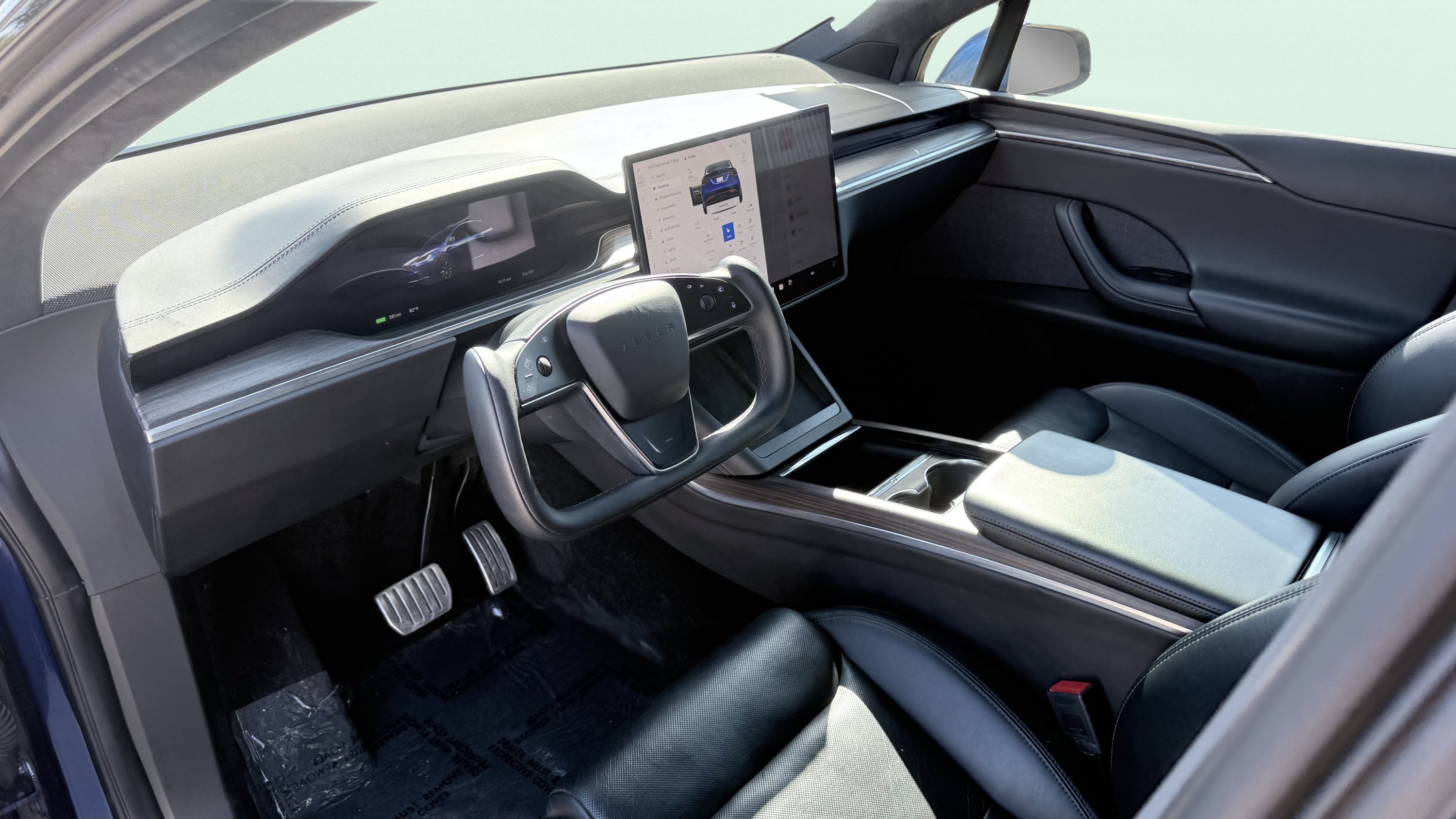 Used 2023 Tesla Model X AWD/4WD image 31