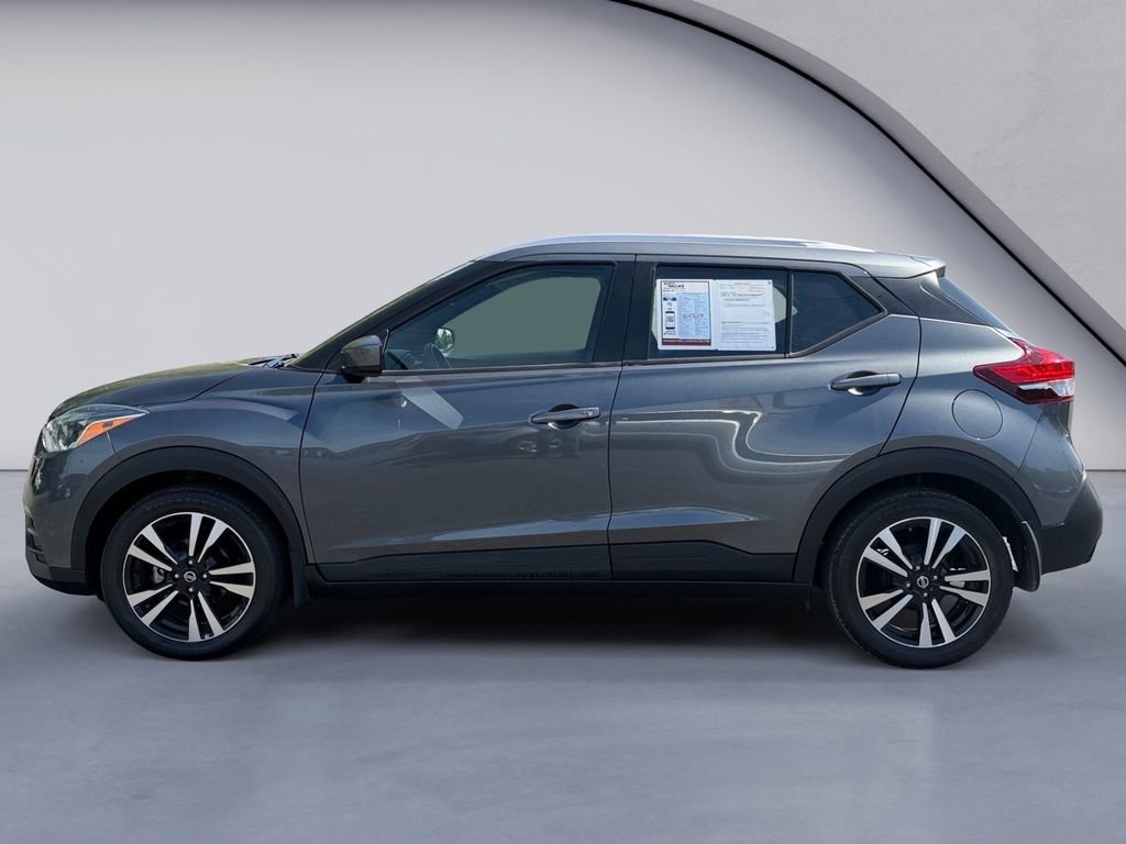 Used 2020 Nissan Kicks SV FWD image 2