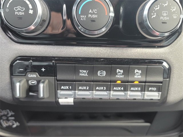 New 2026 RAM 5500 Tradesman w/ Chrome Appearance Group image 25