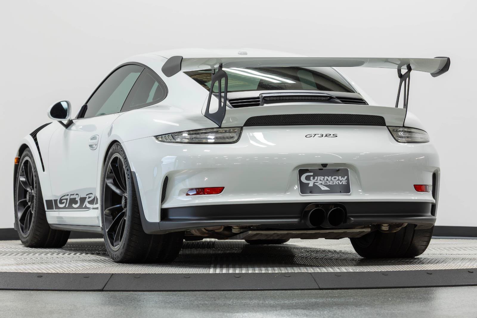 Used 2016 Porsche 911 GT3 RS RWD image 15