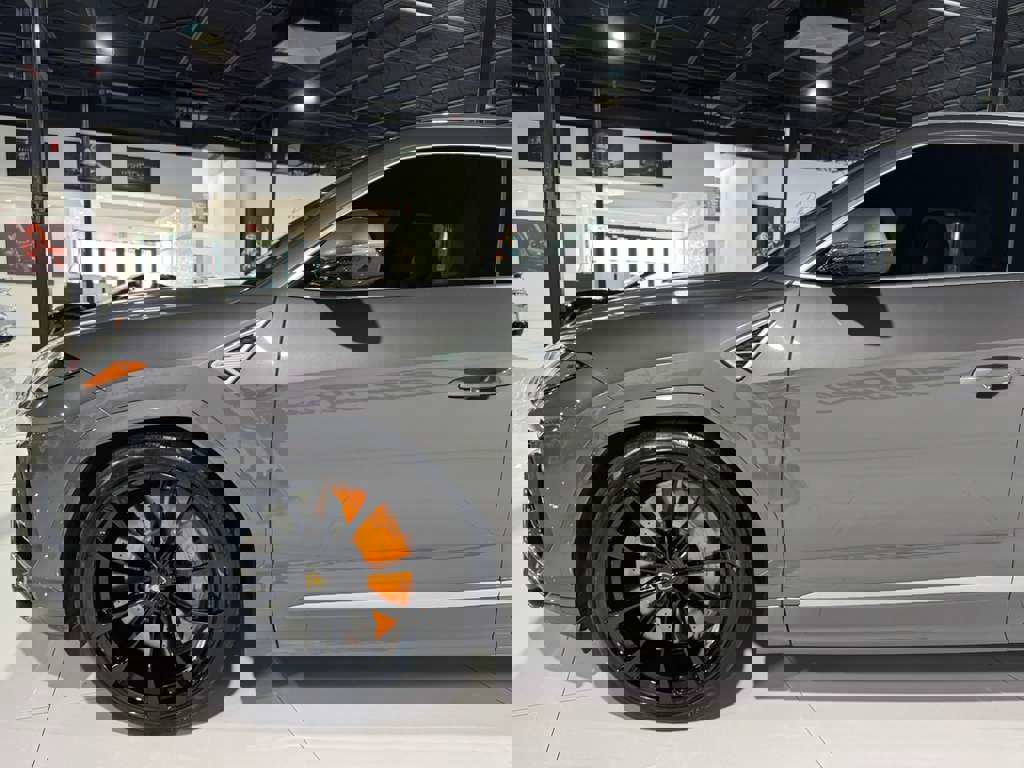 Used 2021 Lamborghini Urus image 49