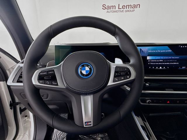 Used 2026 BMW X5 xDrive50e w/ M Sport Package image 11
