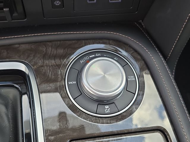 Certified 2024 Nissan Armada Platinum w/ Captain's Chairs Package image 29