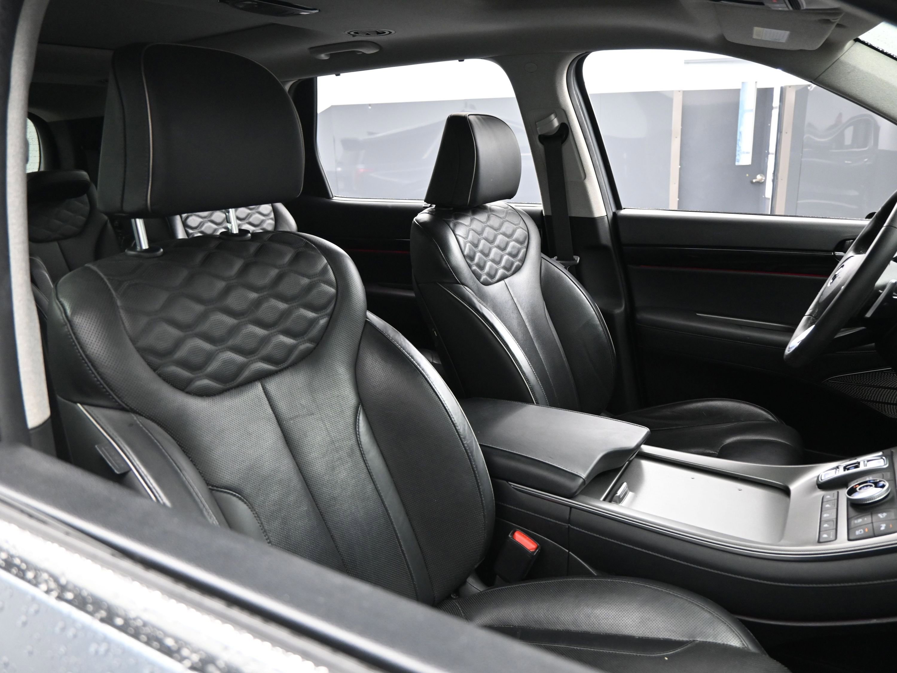 Used 2021 Hyundai Palisade Limited image 21