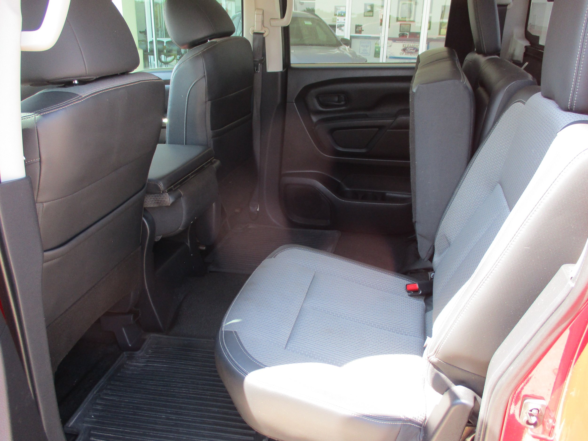 Used 2021 Nissan Titan S w/ S Utility Package AWD/4WD image 5