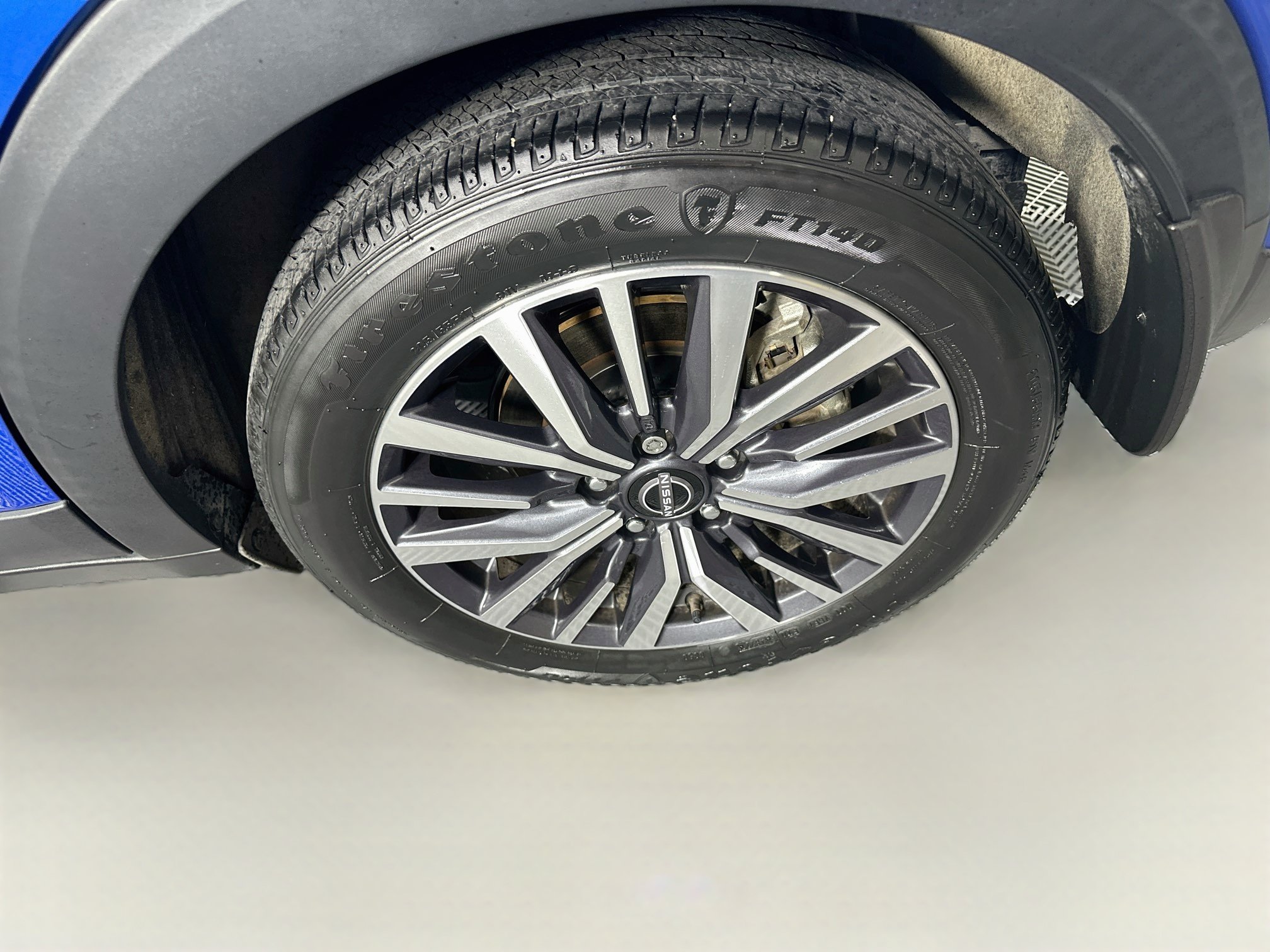 Used 2023 Nissan Kicks SV FWD image 11