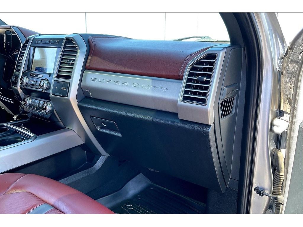 Used 2021 Ford F350 Platinum AWD/4WD image 18