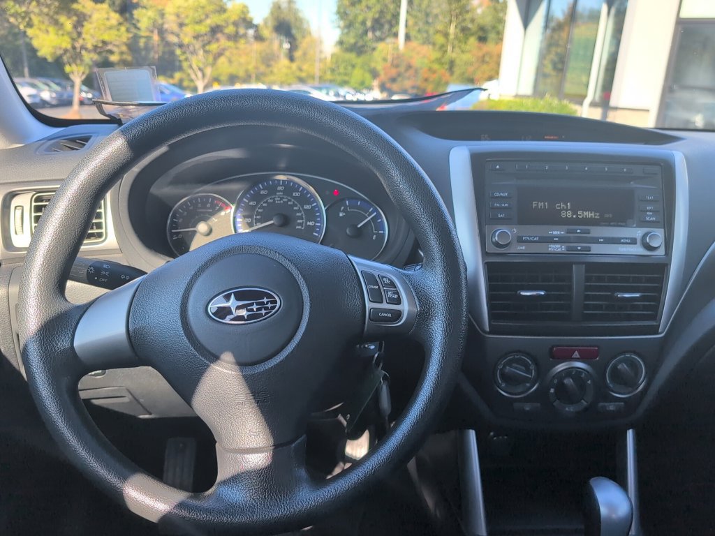 Used 2012 Subaru Forester 2.5X AWD/4WD image 10