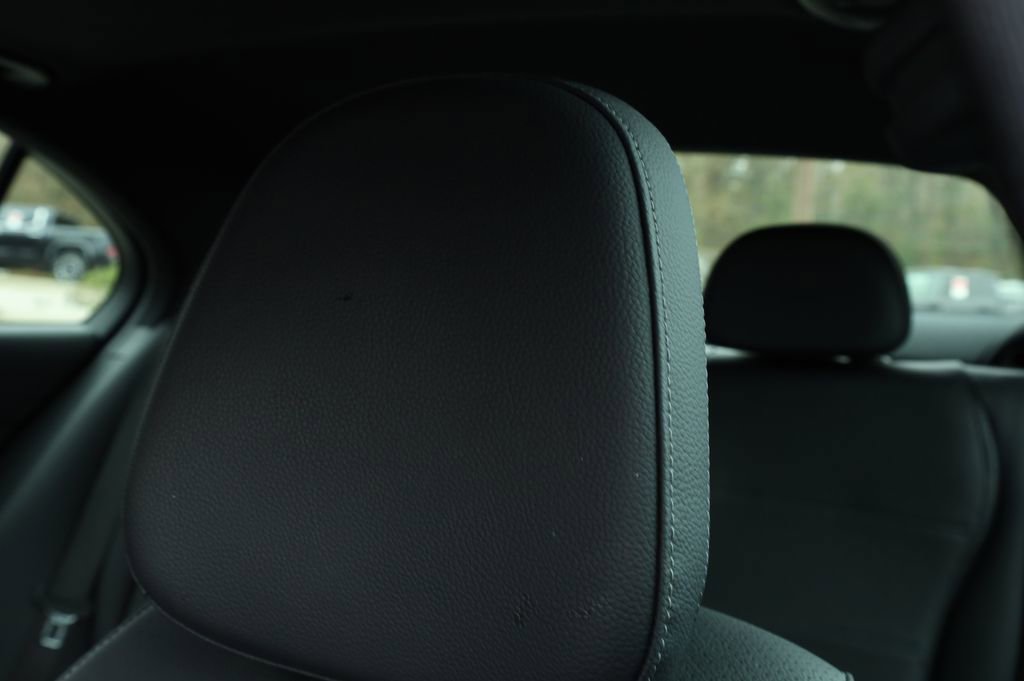 Used 2024 Mercedes-Benz C 300 Sedan image 21