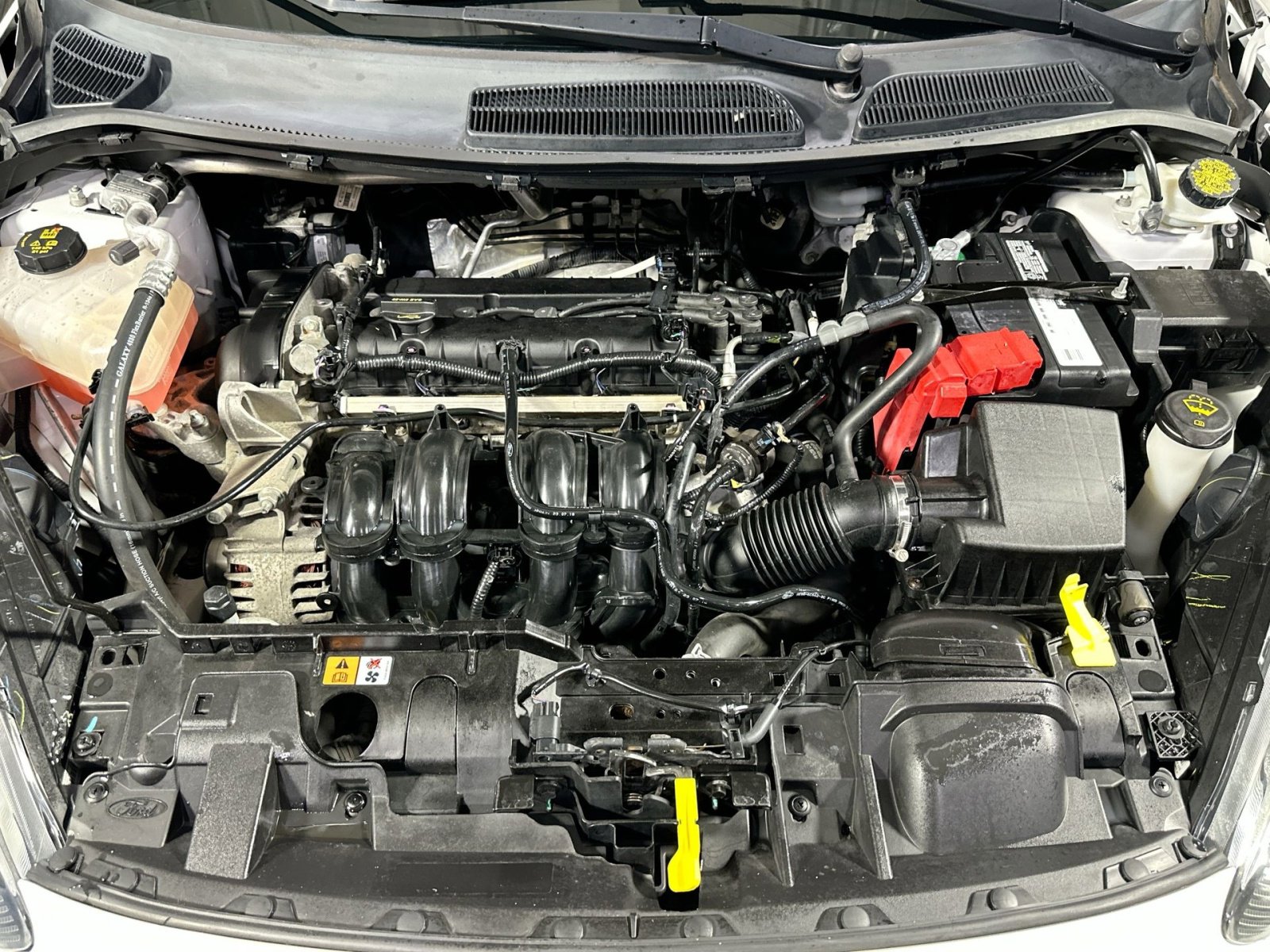 Used 2019 Ford Fiesta SE image 38