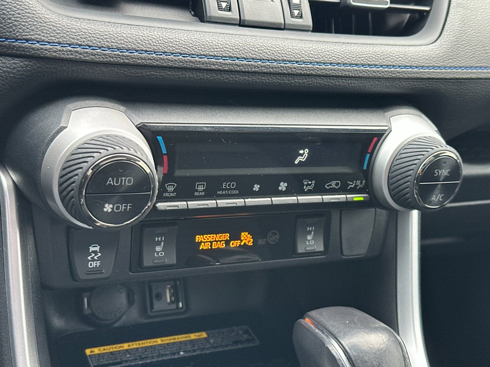 Used 2019 Toyota RAV4 XSE AWD/4WD image 21