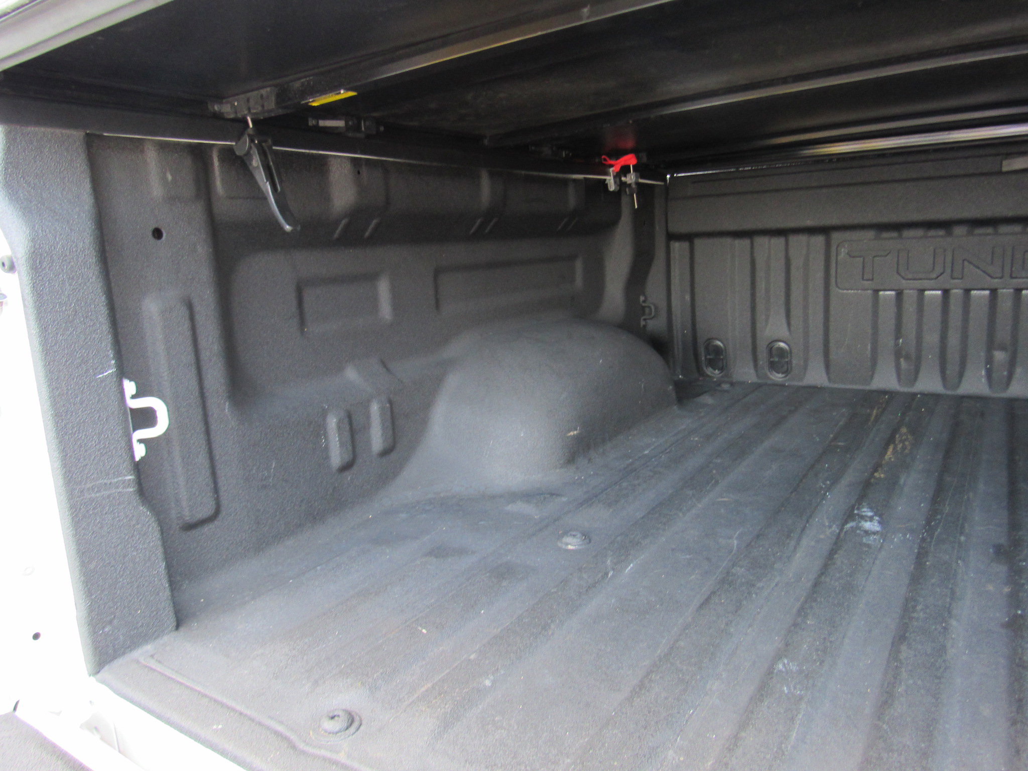 Used 2019 Toyota Tundra SR5 w/ TRD Off Road Package image 38