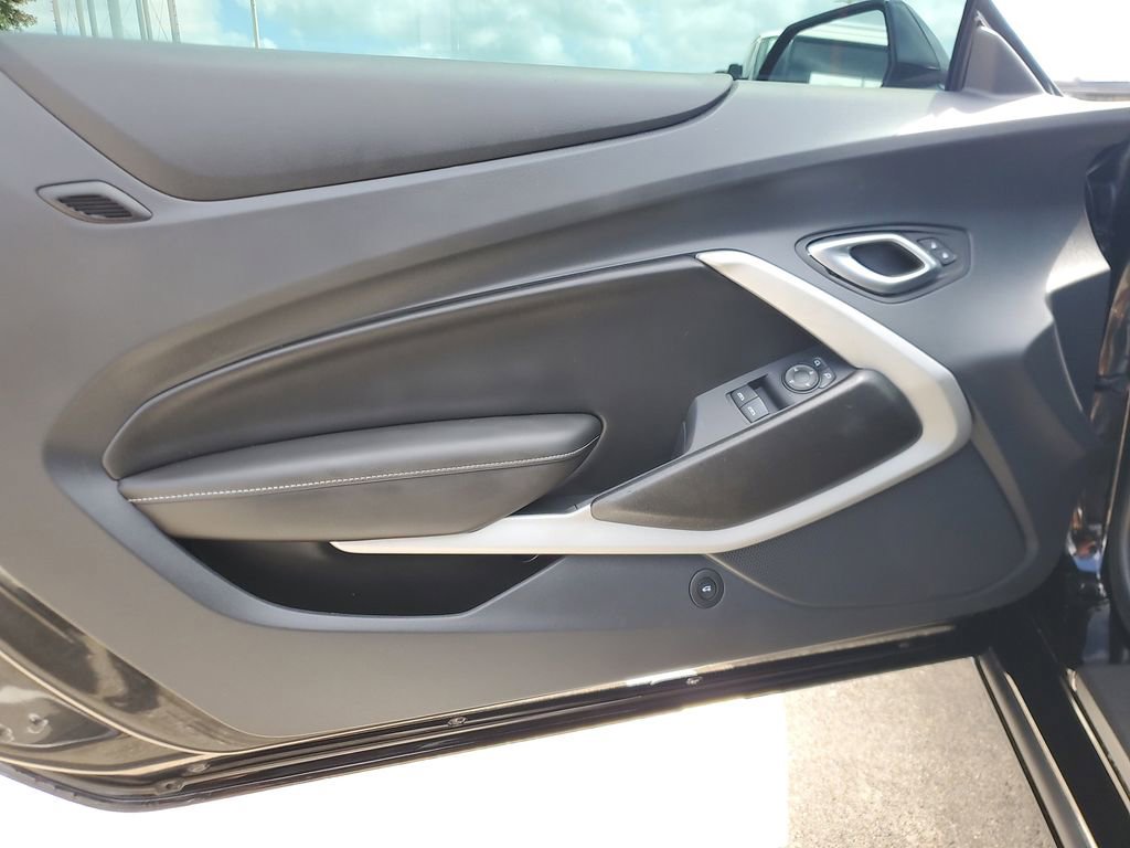 Used 2022 Chevrolet Camaro SS image 13