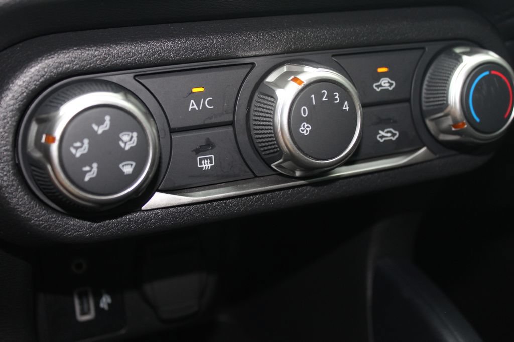 Used 2024 Nissan Versa S w/ Trunk Package FWD image 21