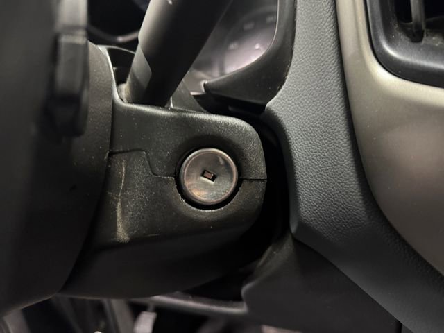 Used 2022 Chevrolet Colorado Z71 image 20