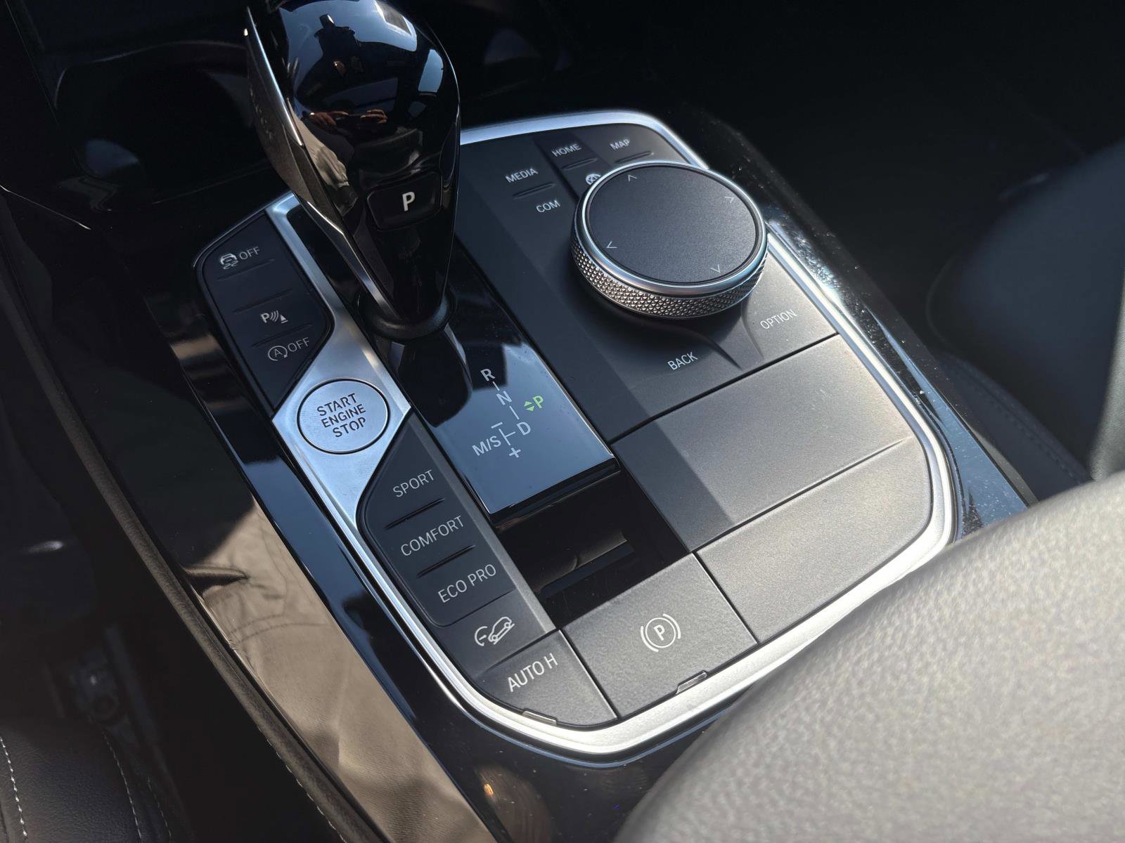 Used 2025 BMW X4 xDrive30i image 24