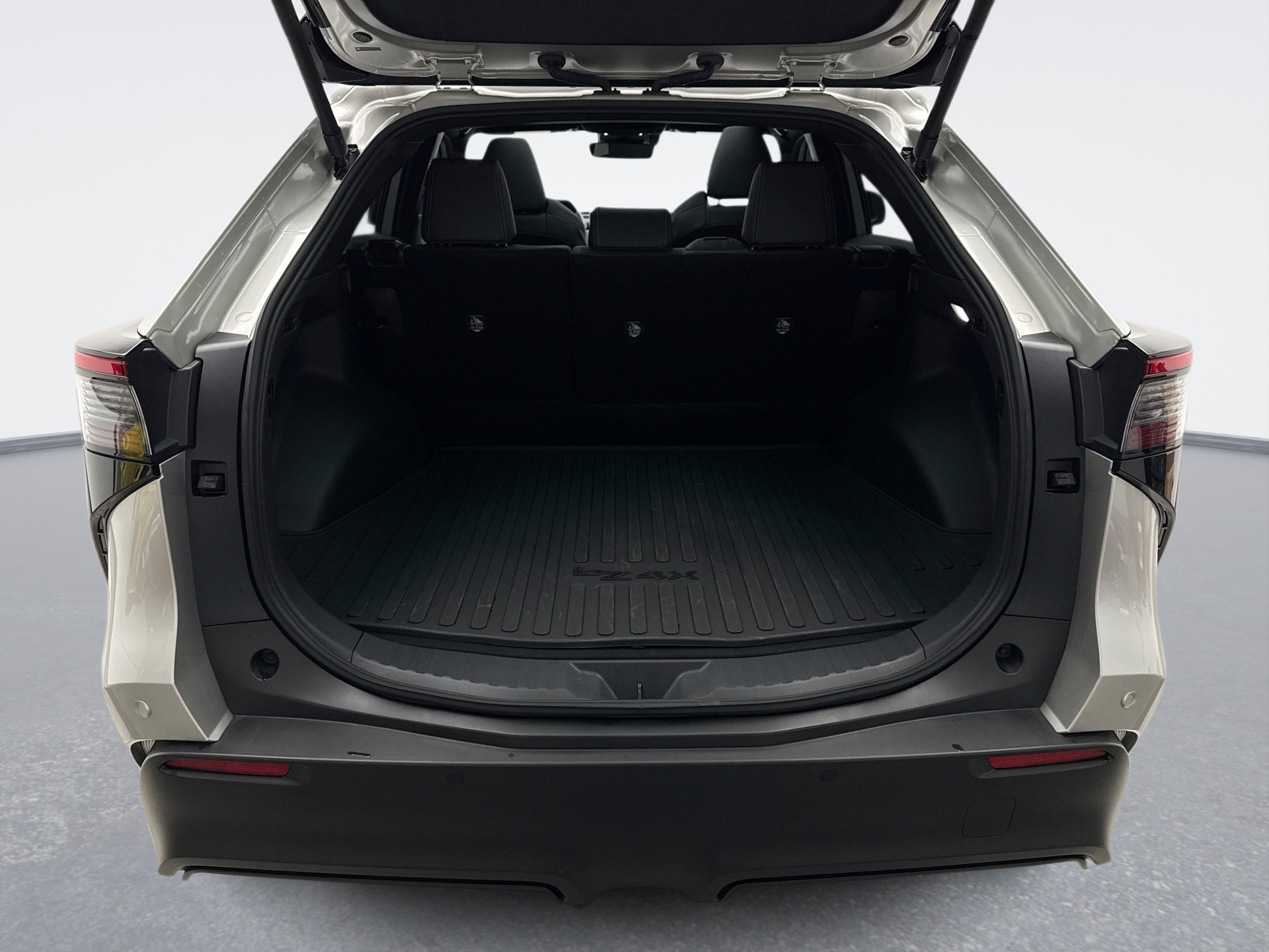 Used 2025 Toyota bZ4X AWD image 22