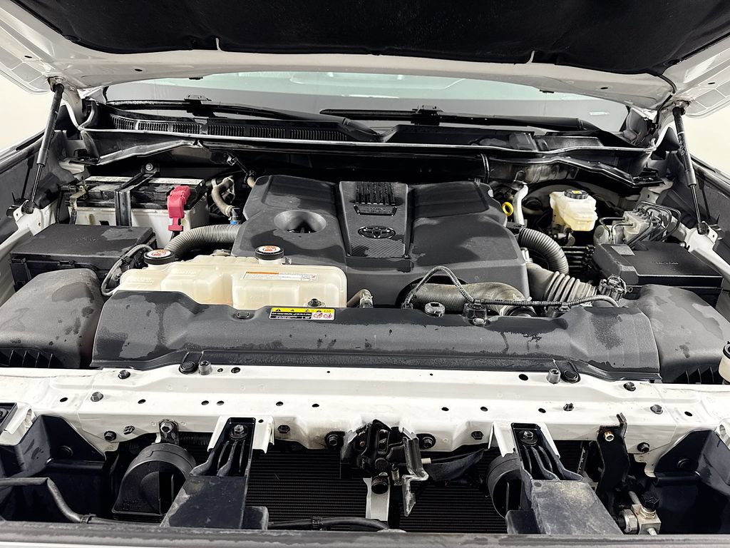 Used 2022 Toyota Tundra Limited AWD/4WD image 31