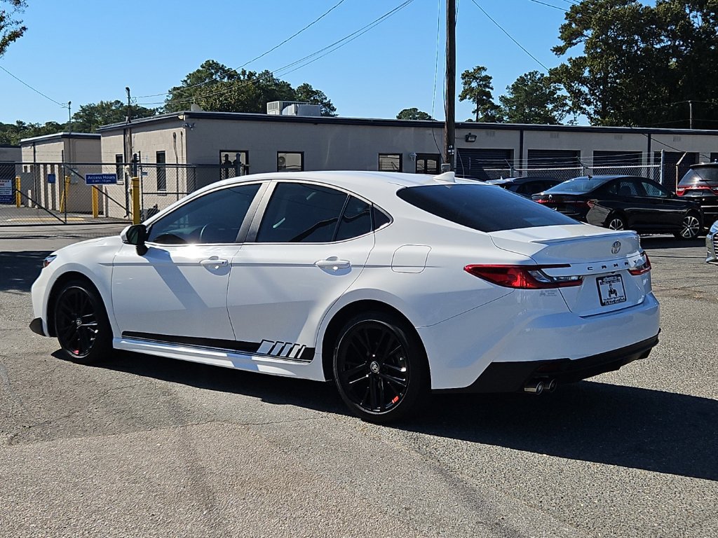 Used 2025 Toyota Camry LE FWD image 5