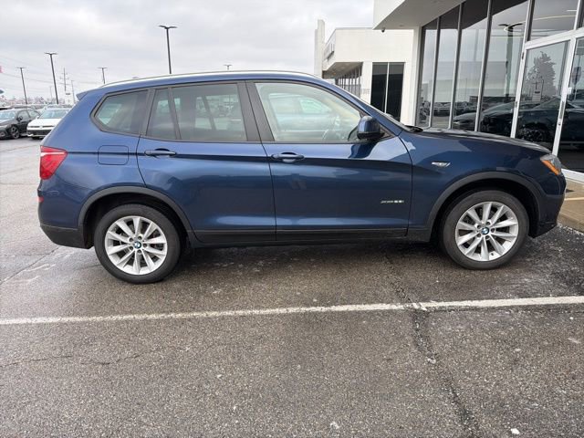 Used 2017 BMW X3 xDrive28i image 4