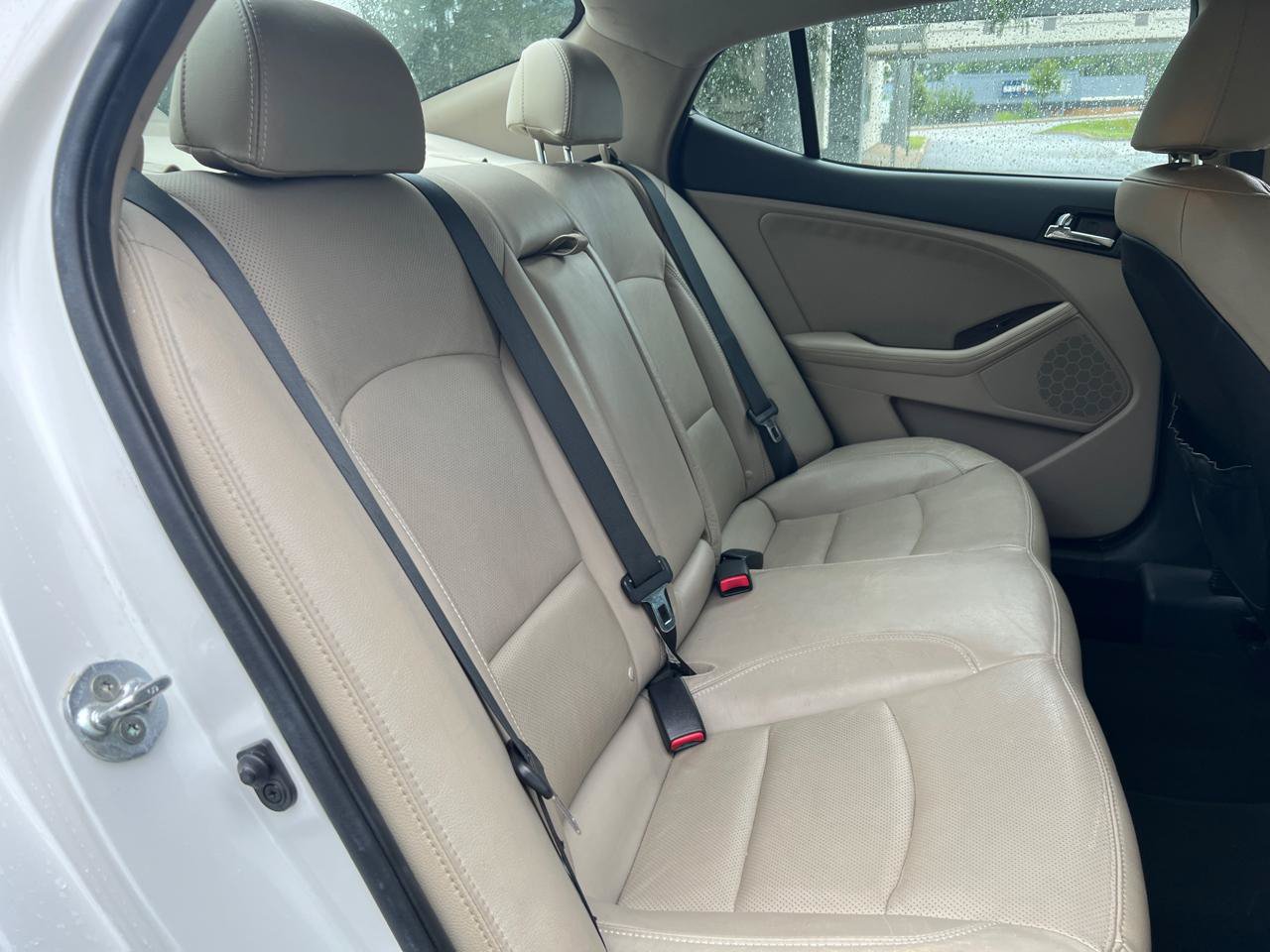 Used 2012 Kia Optima EX FWD image 28